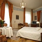 Ostoya Palace 호텔 크라쿠프