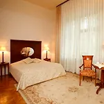 호텔 Ostoya Palace 4*