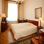 Ostoya Palace 크라쿠프
