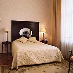 Ostoya Palace 호텔