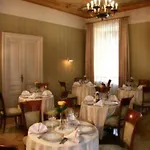 Ostoya Palace 크라쿠프