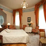 호텔 Ostoya Palace 4*