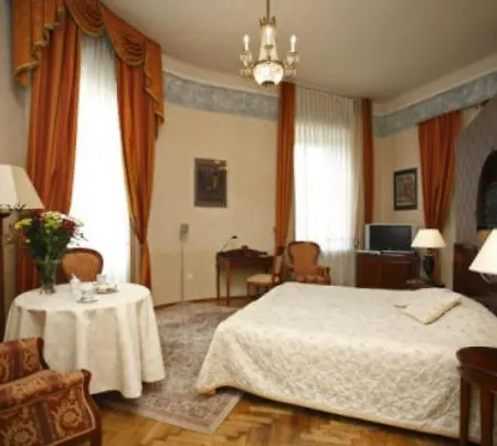 Ostoya Palace Szálloda Krakkó