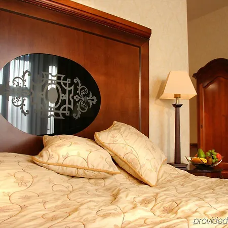 Ostoya Palace Otel 4*