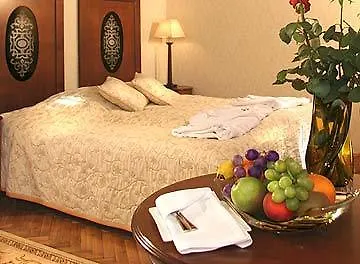 Otel Ostoya Palace Krakow