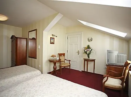 Ostoya Palace Hotel Cracovie