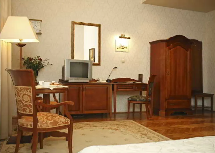 Ostoya Palace 4* Kraków