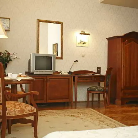 Ostoya Palace 4* Krakau